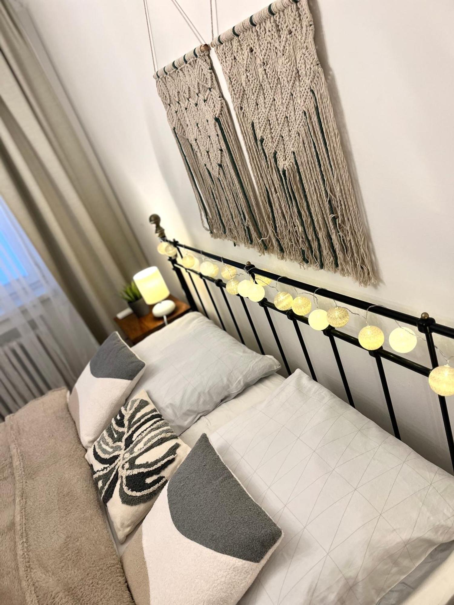 Audrey Hepburn Apartment Cathedral View Top Location Air Conditioned 布拉迪斯拉发 外观 照片
